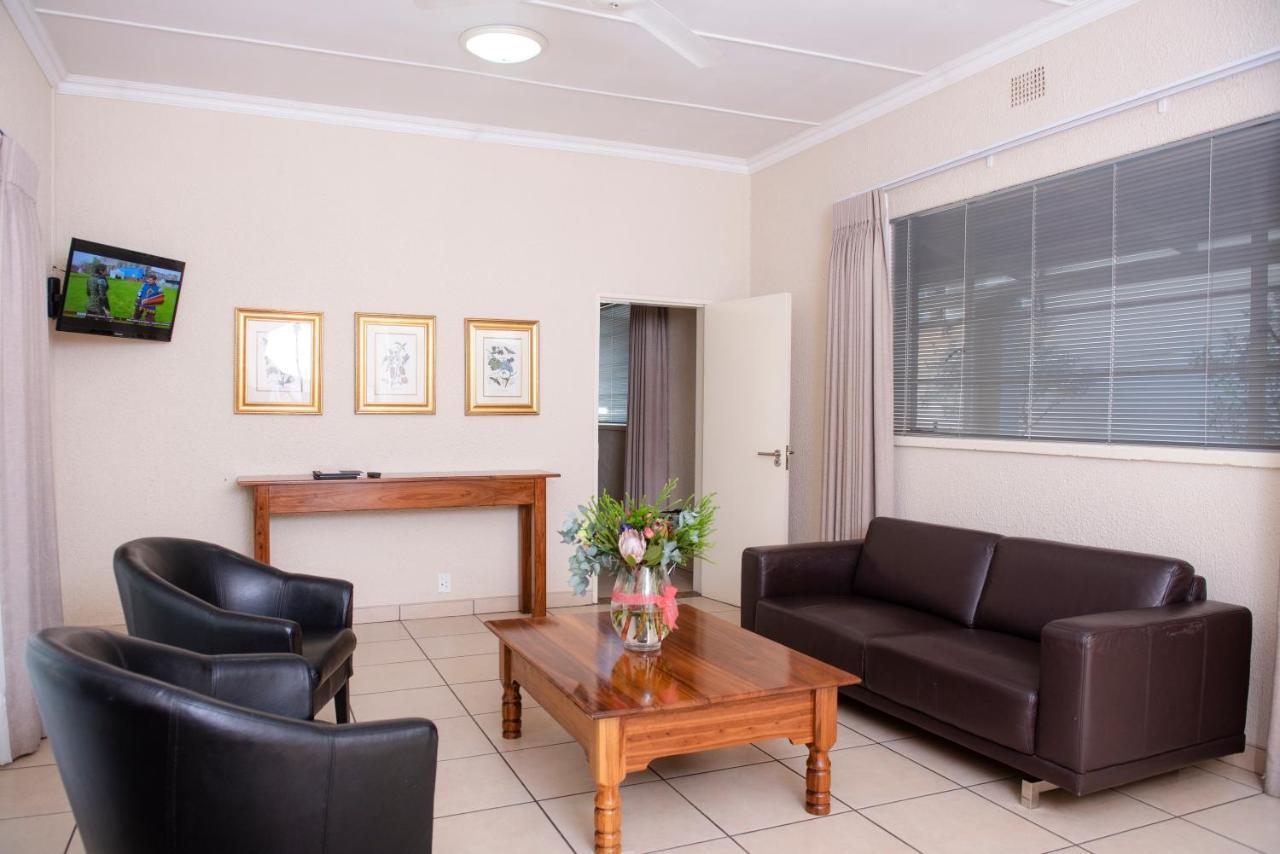 Palm Park Hotel Lephalale Luaran gambar